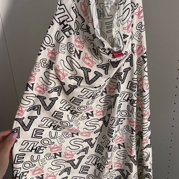 Save the Queen Beach Halter Dress - Picture 3 of 3